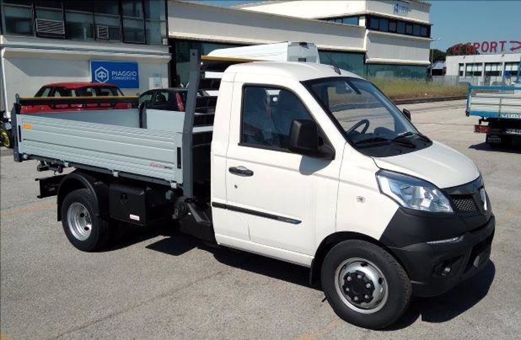 PIAGGIO porter NP6 LPG long range 3000 chassis Plus r.gem.