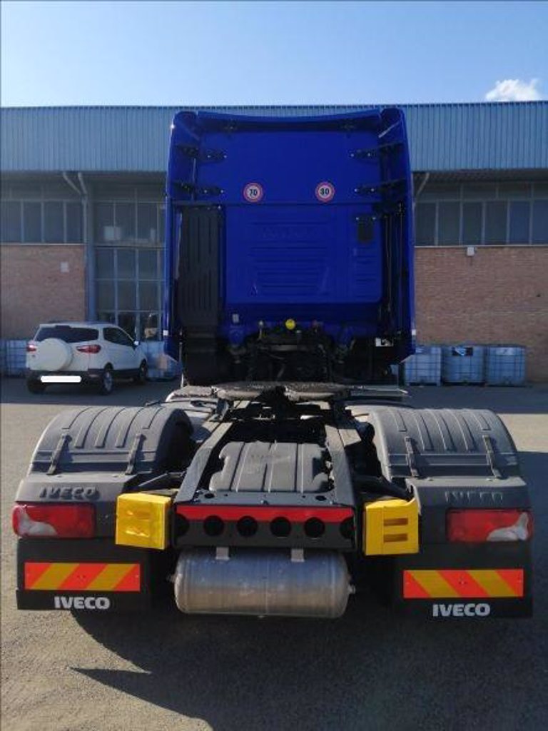 IVECO stralis hi way AS 440 S46T/P E6