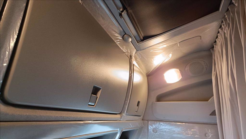 IVECO stralis hi way AS 260 S56Y/FS - CM E6