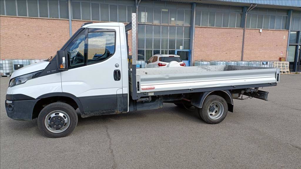 IVECO daily 35 C12 3450 cab. p.m. E6