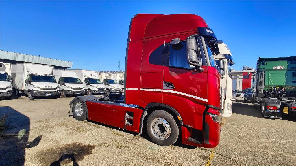 IVECO S-Way AS 440.180 4x2 C11 S48T/P hi-tronix
