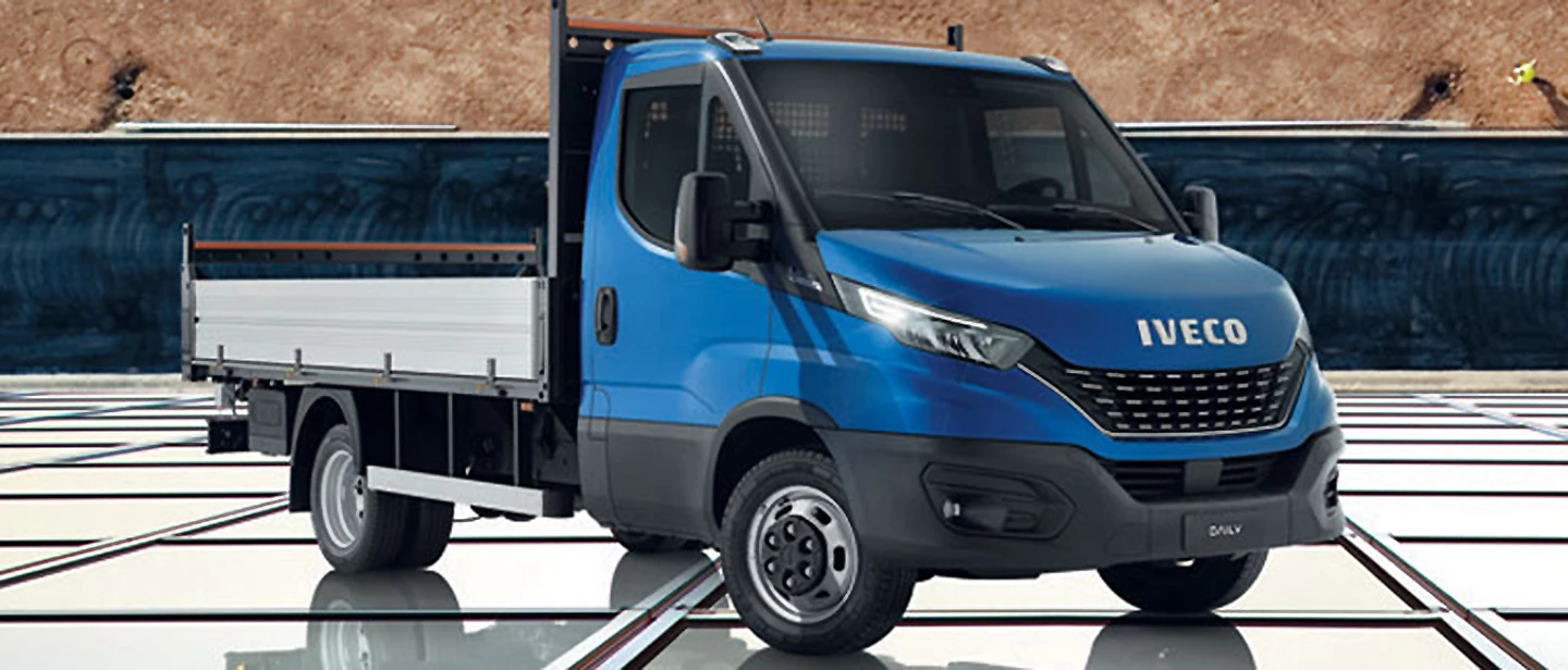 Iveco Daily Autocarro Slide