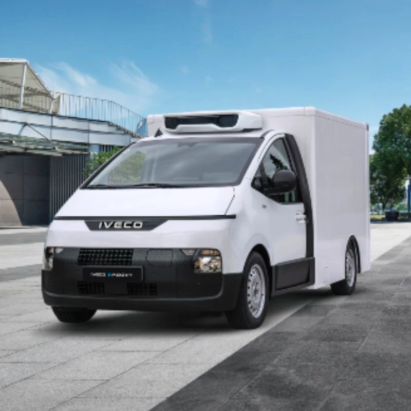 E Moovy Sfondo 800X800