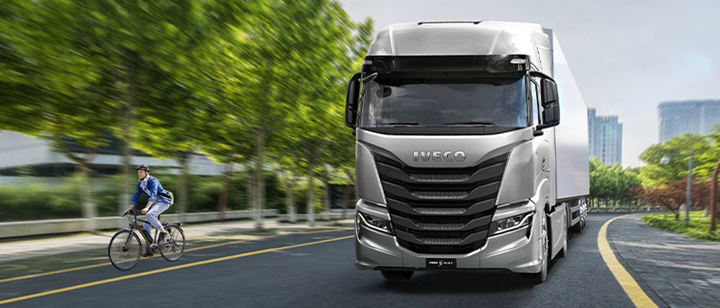 09.08 IVECO S WAY MY22 Promo Safety2